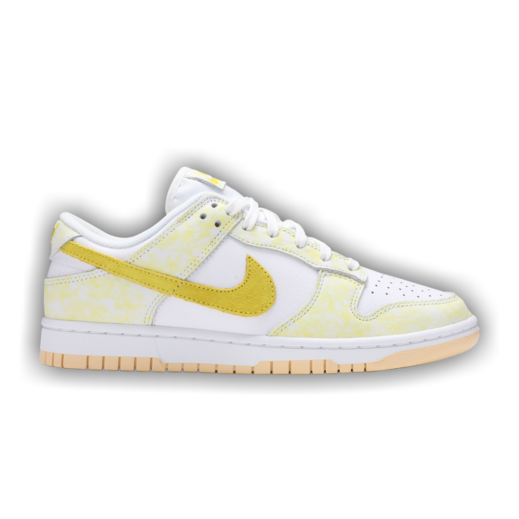 WMNS Dunk Low Yellow Strike