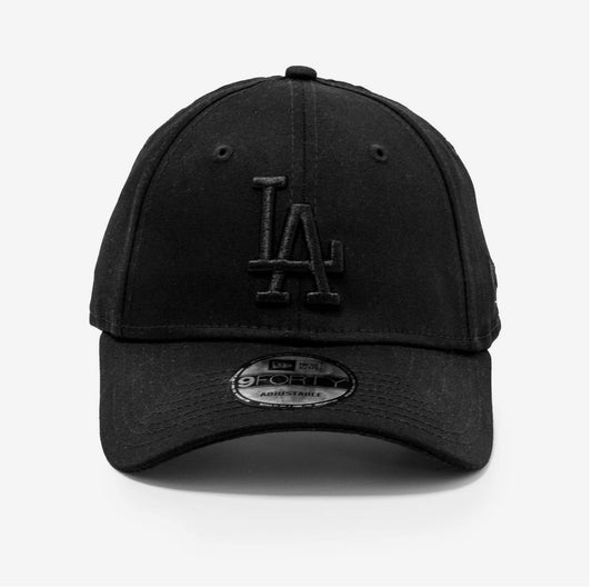 LEAGUE ESSENTIAL 9FORTY LA BLACK CAP