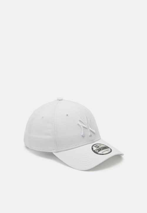 LEAGUE ESSENTIAL 9FORTY CAP WHITE